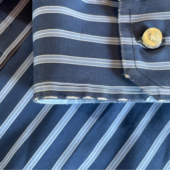 Thomas Pink 100% Cotton Dark Blue & White Striped Button Down. Size 17 1/2 - 37 - Picture 7 of 12